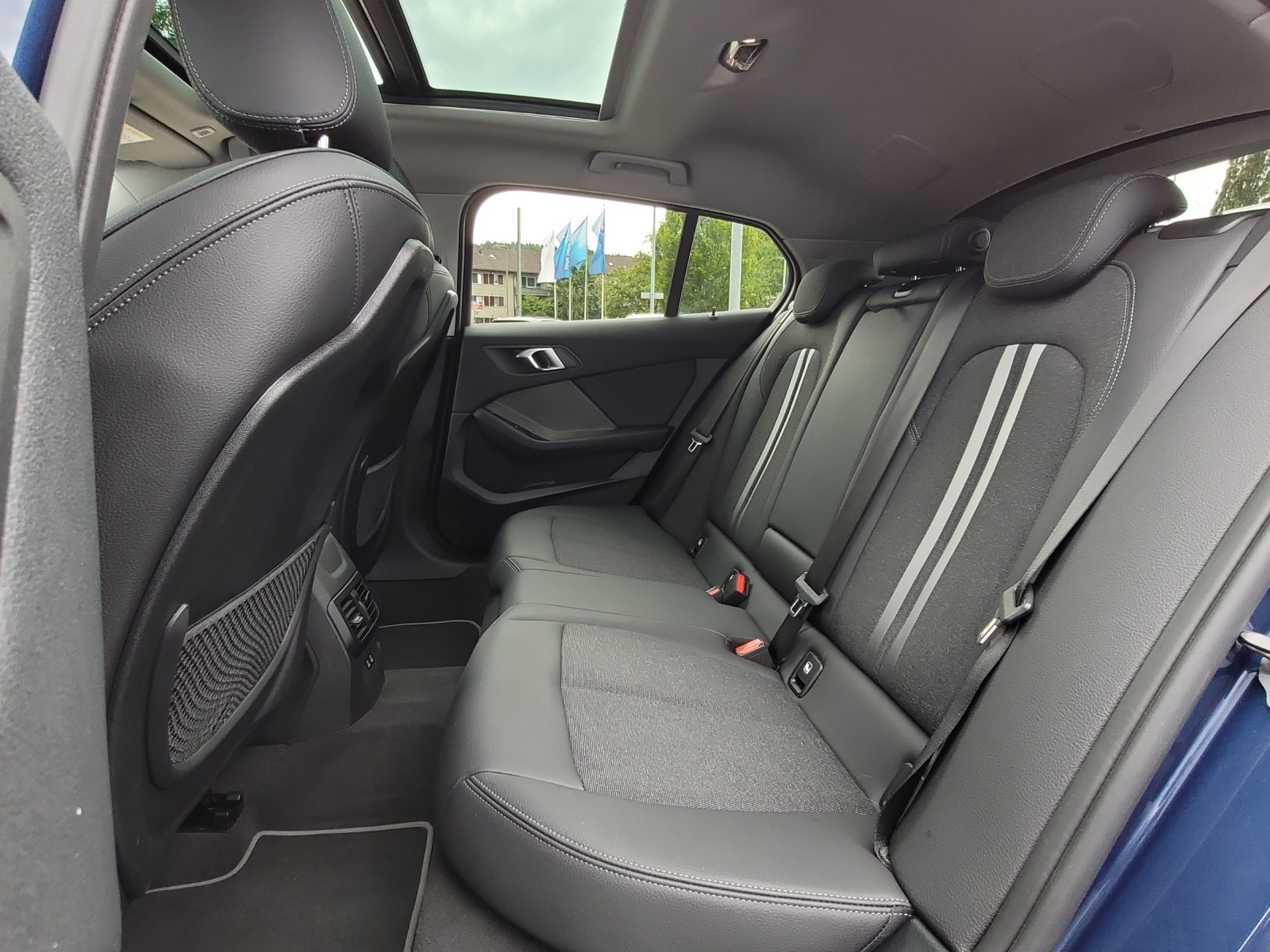 BMW 120d xDrive Modell Sport Line-image-20