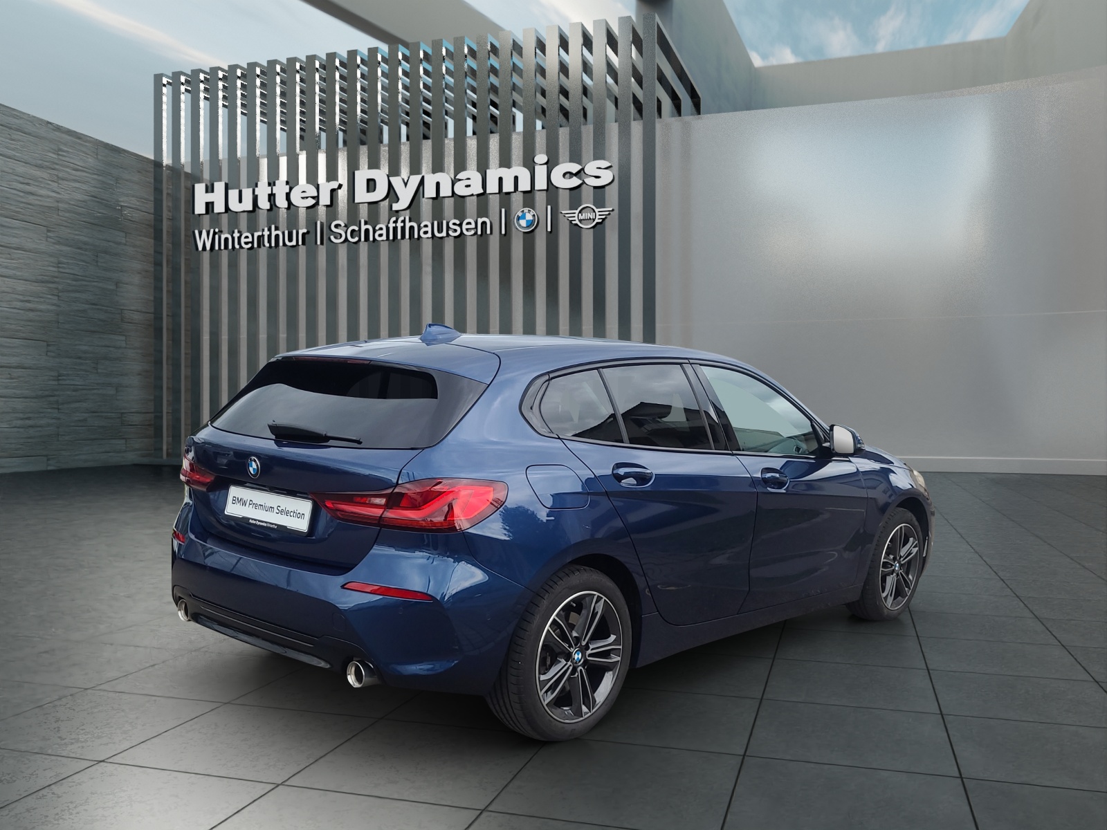 BMW 120d xDrive Modell Sport Line-image-4