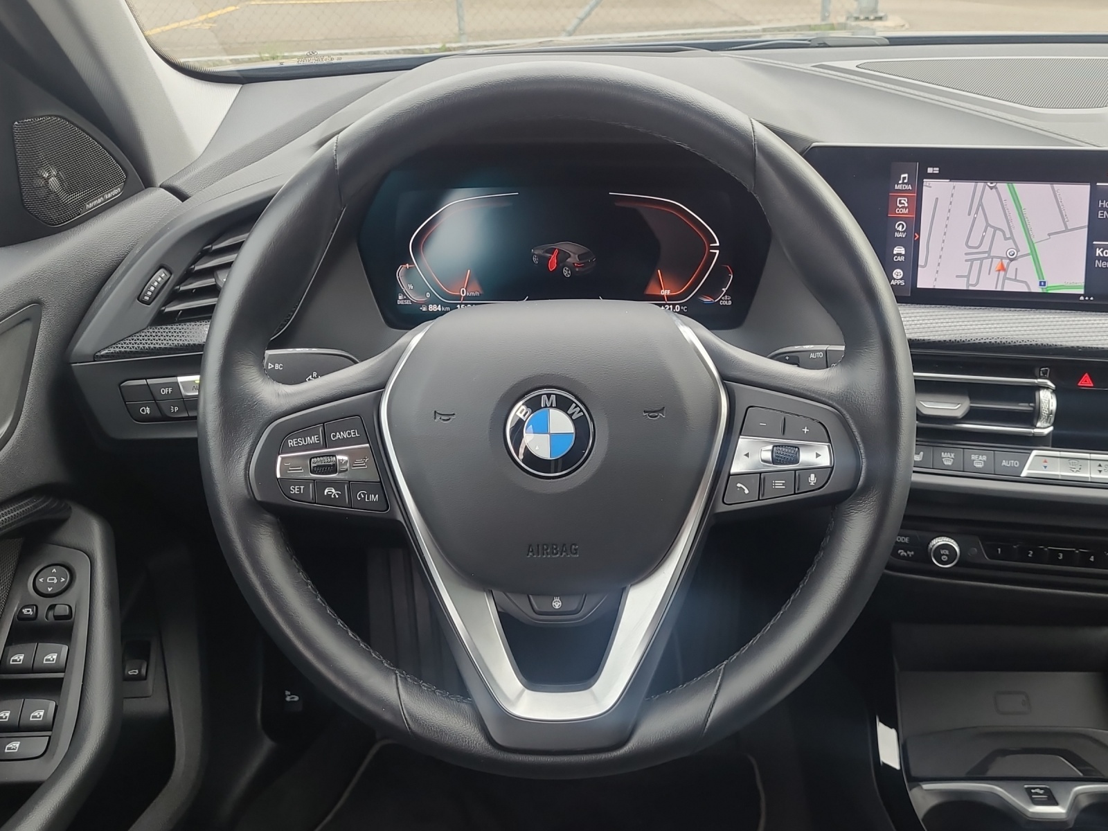 BMW 120d xDrive Modell Sport Line-image-10
