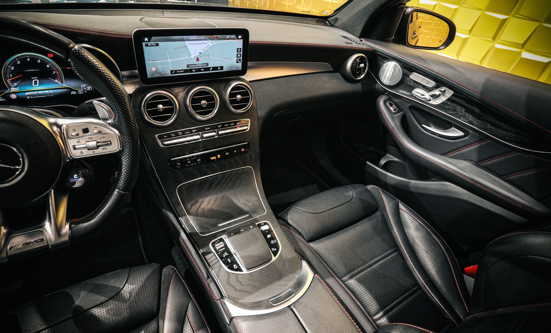 MERCEDES-BENZ GLC 43 AMG 4Matic 9G-Tronic-image-17