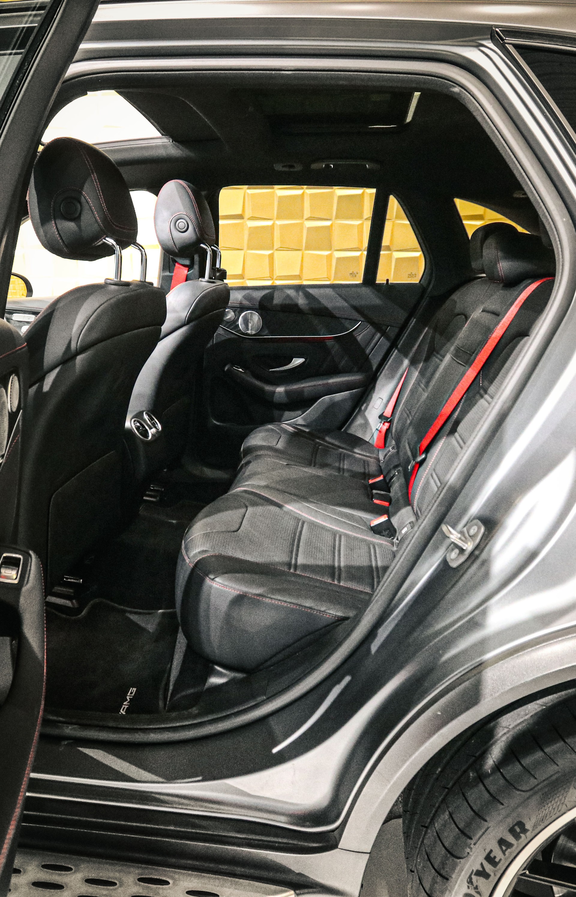 MERCEDES-BENZ GLC 43 AMG 4Matic 9G-Tronic-image-13
