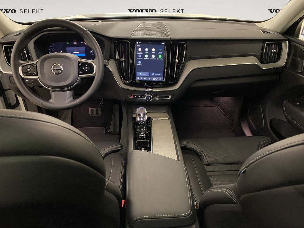 VOLVO XC60 2.0 T6 TE XCENTRIC eAWD-image-10