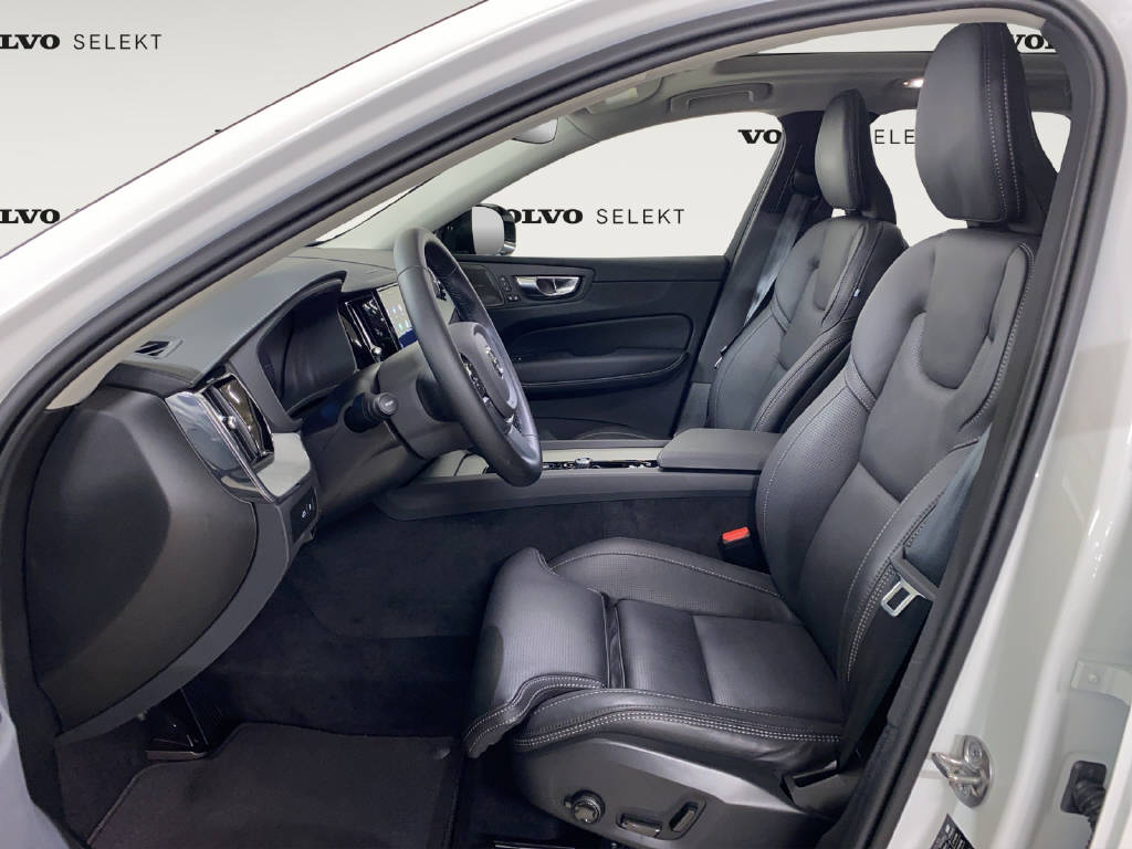 VOLVO XC60 2.0 T6 TE XCENTRIC eAWD-image-5