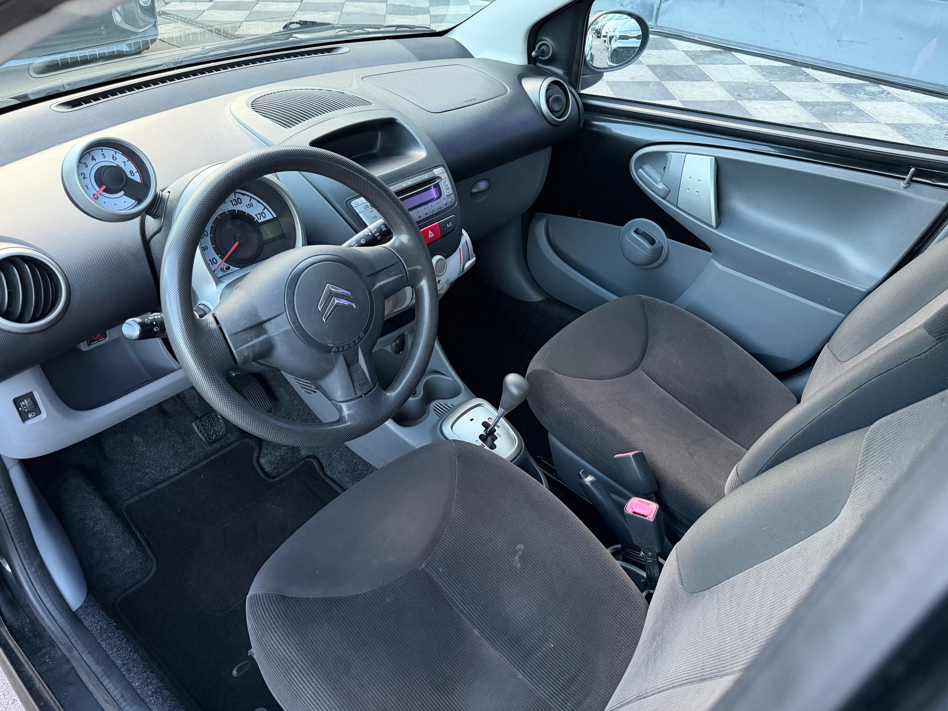 CITROEN C1 1.0i Edition-image-10