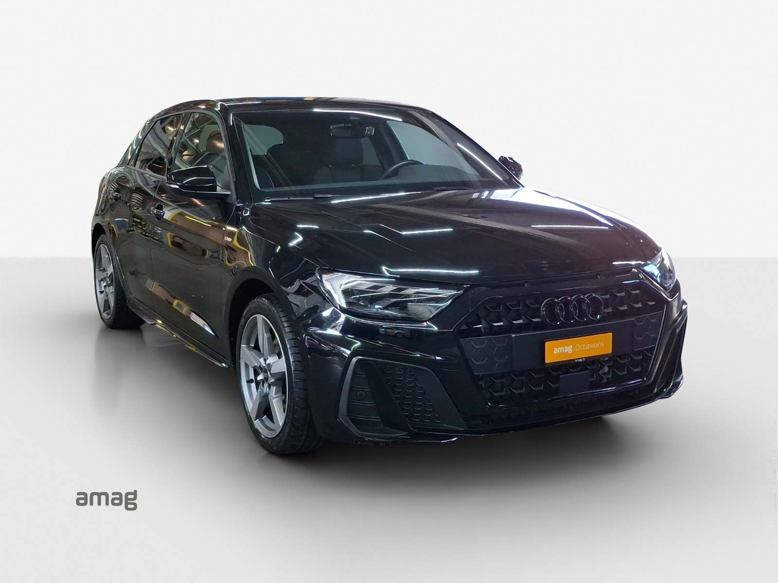 AUDI A1 Sportback 30 TFSI S Line Attraction S-tronic-image-5