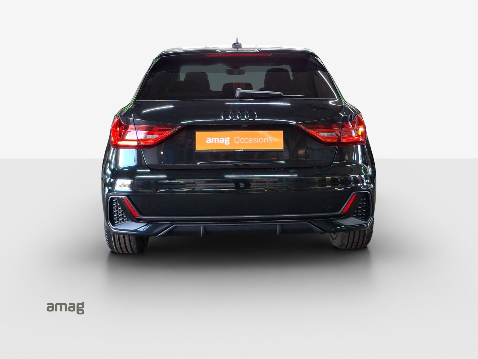 AUDI A1 Sportback 30 TFSI S Line Attraction S-tronic-image-3