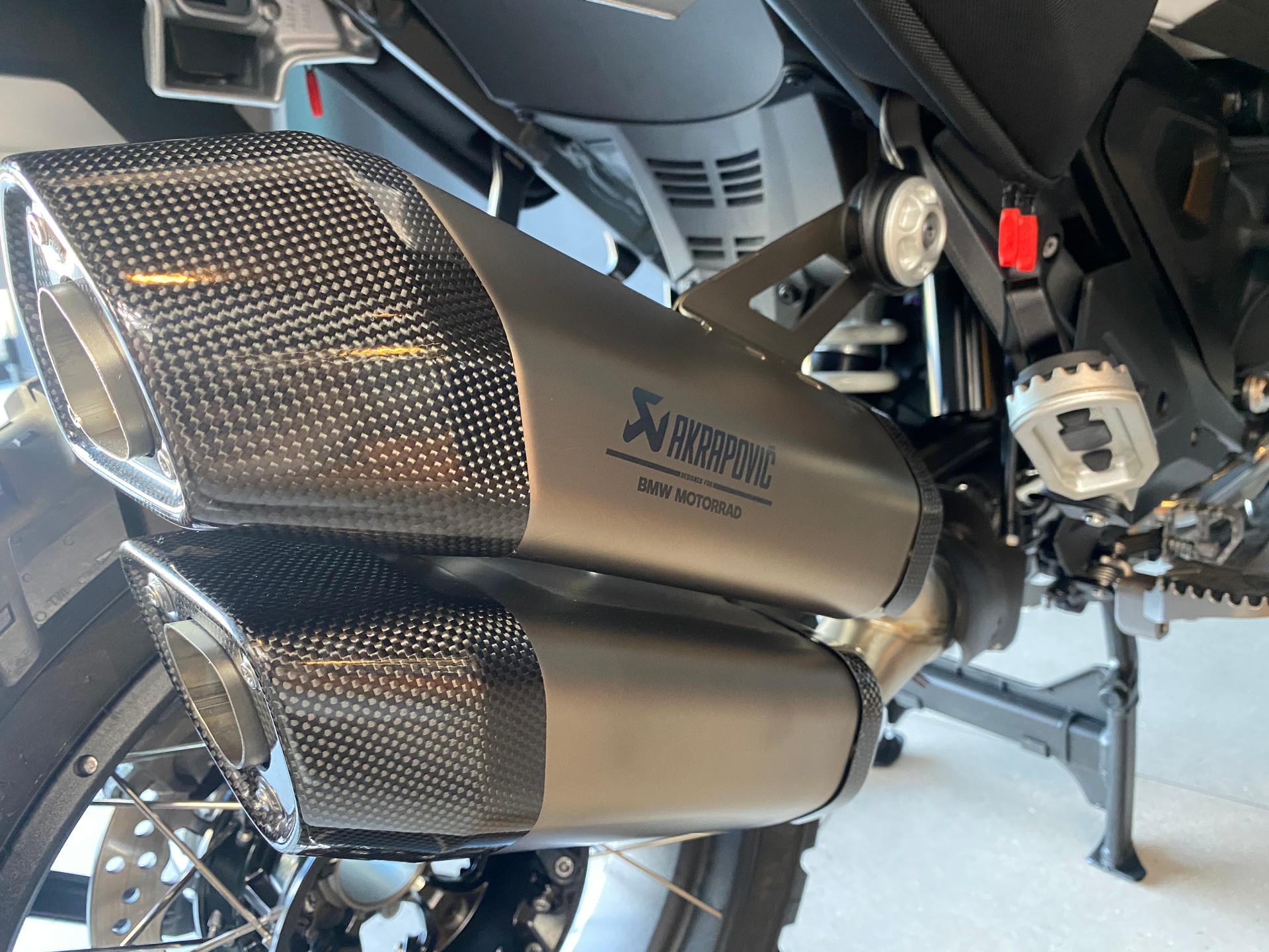 BMW R 1300 GS Adventure-image-6