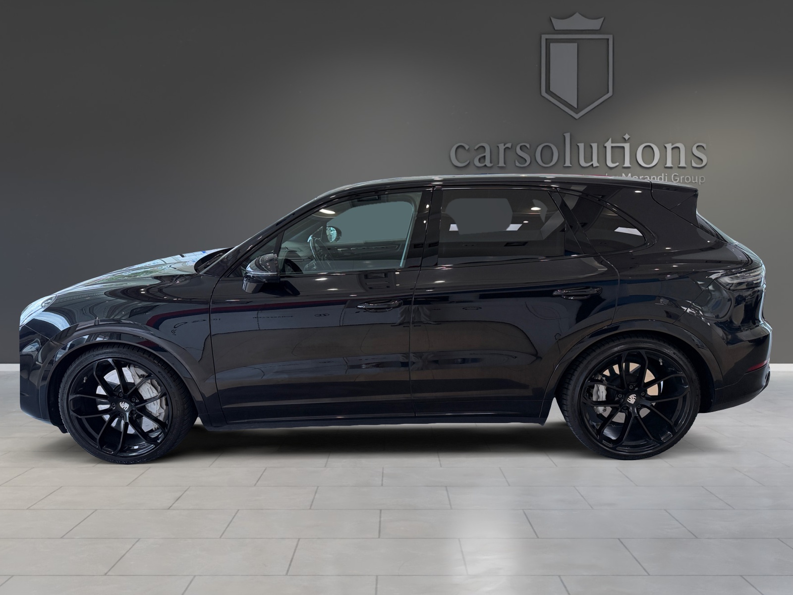 PORSCHE Cayenne Turbo-image-7