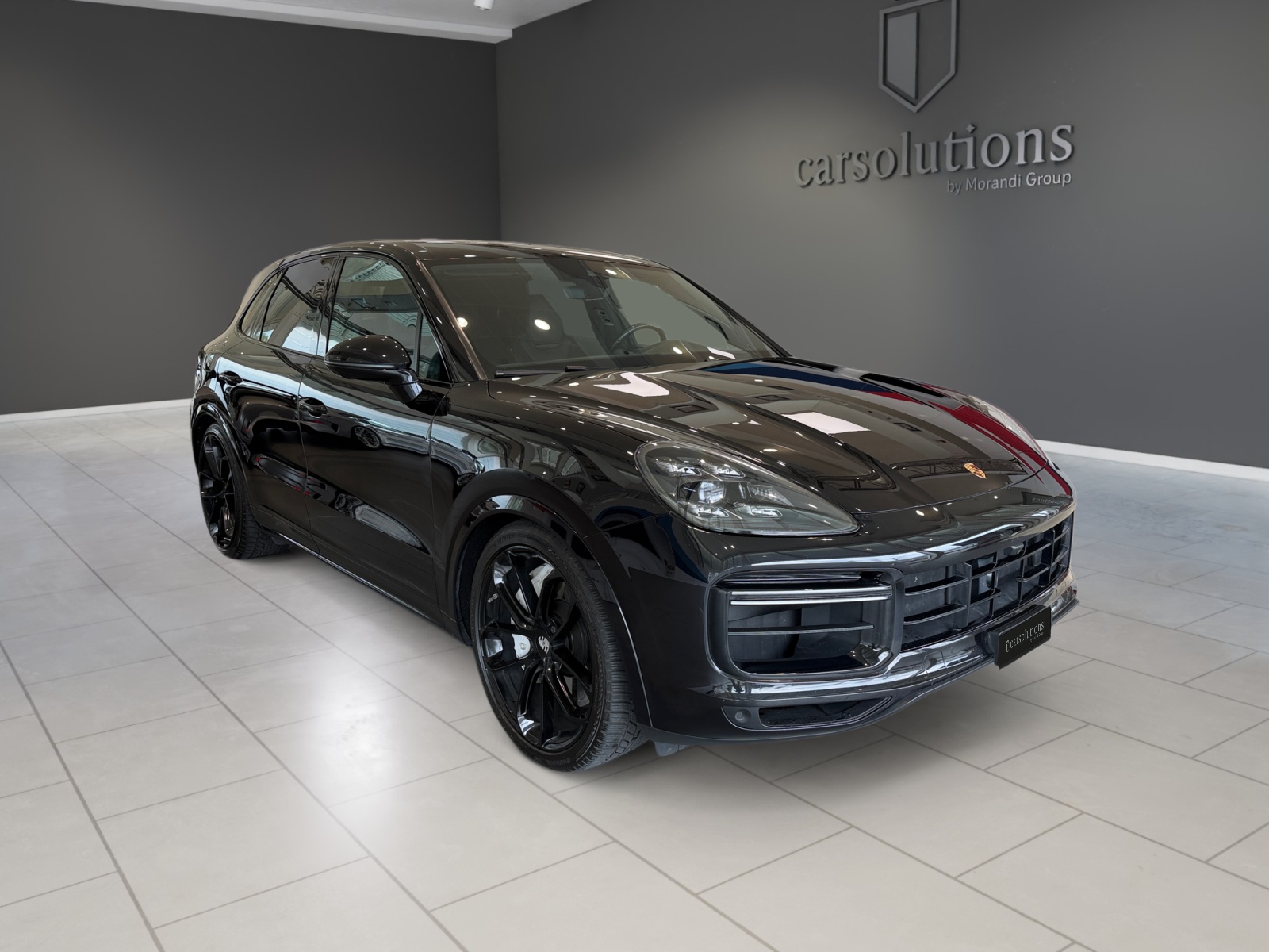 PORSCHE Cayenne Turbo-image-4