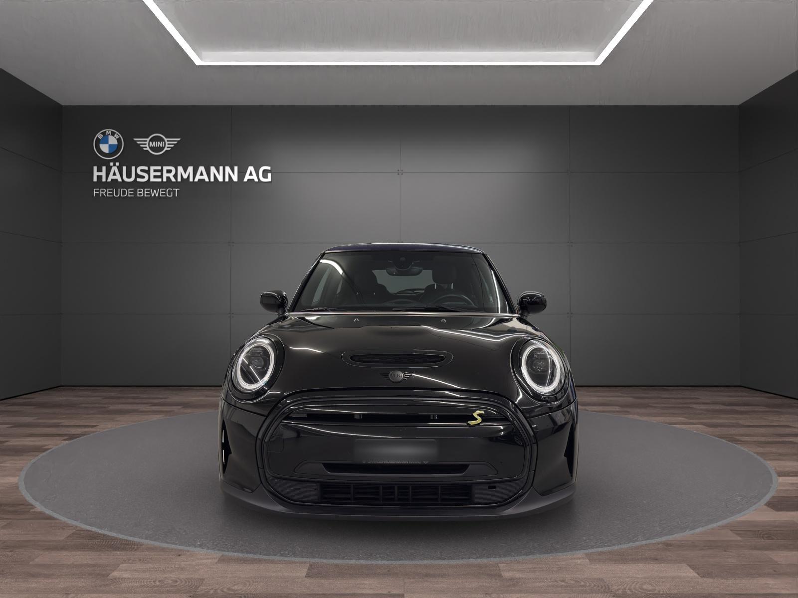 MINI F56 Cooper SE-image-1