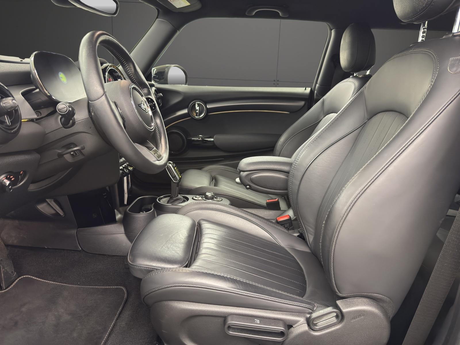 MINI F56 Cooper SE-image-6