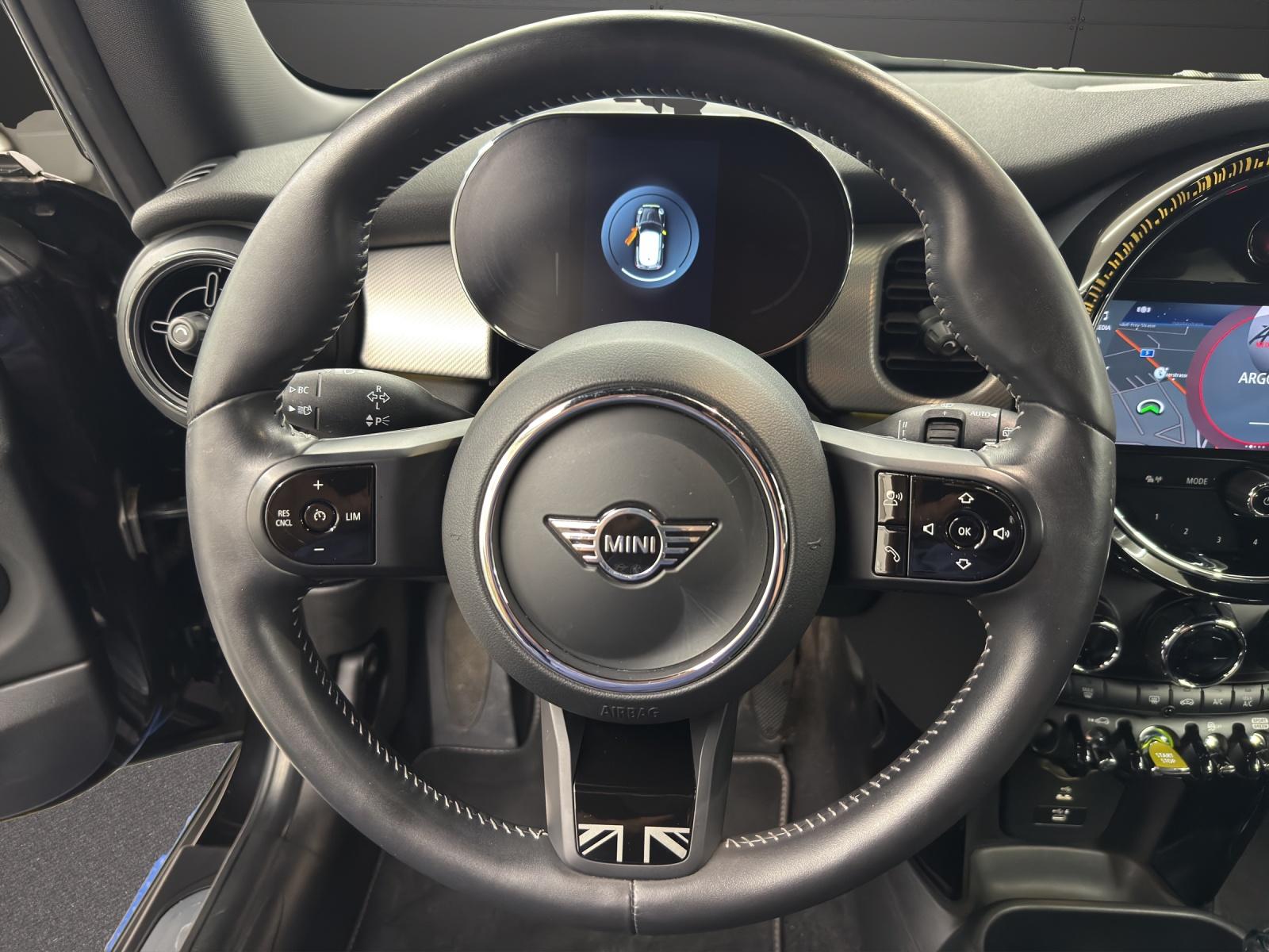 MINI F56 Cooper SE-image-12
