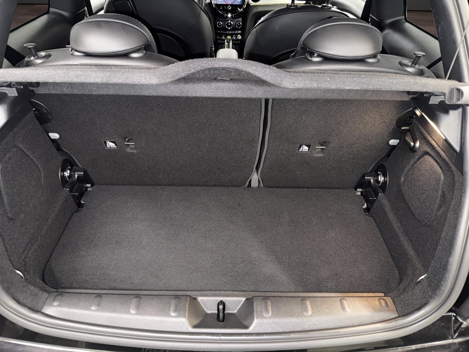 MINI F56 Cooper SE-image-22