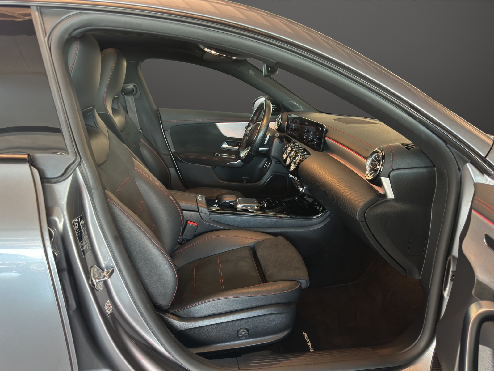 MERCEDES-BENZ CLA SB 250 AMG Line 4M 7G-image-10