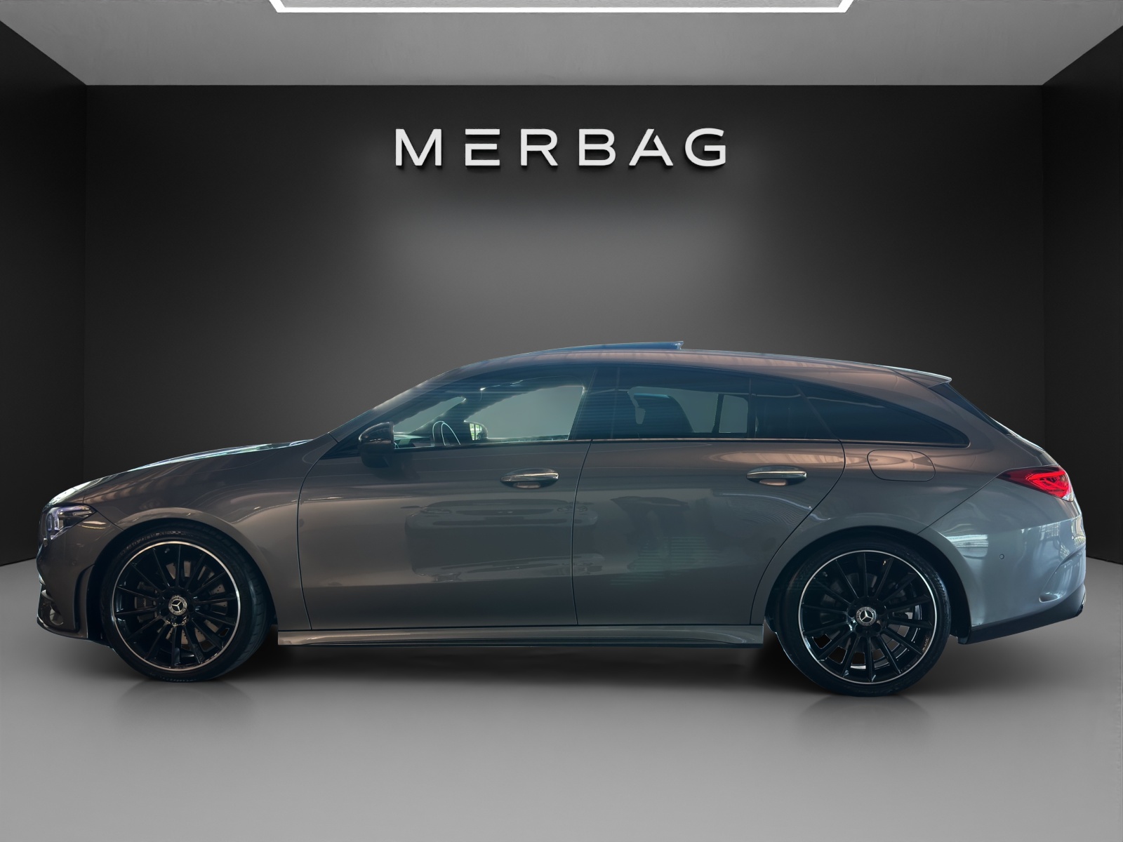MERCEDES-BENZ CLA SB 250 AMG Line 4M 7G-image-2