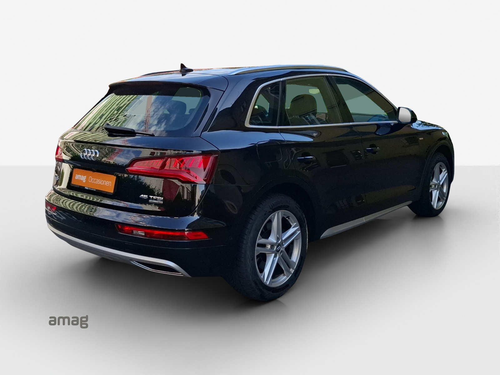 AUDI Q5 45 TFSI sport quattro S-tronic-image-4