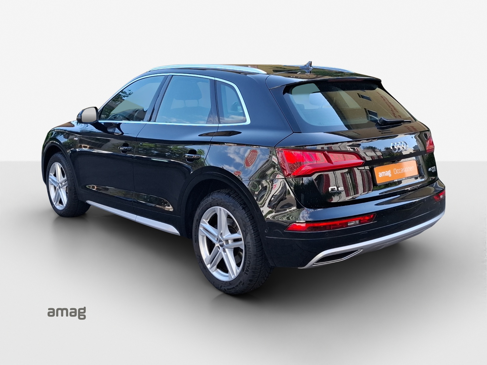 AUDI Q5 45 TFSI sport quattro S-tronic-showroom-element-2