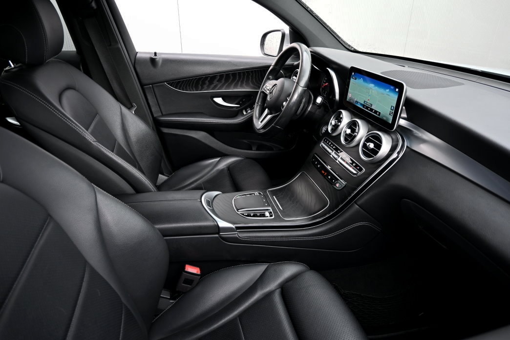 MERCEDES-BENZ GLC Coupé 220 d 4Matic 9G-Tronic Facelift-image-4