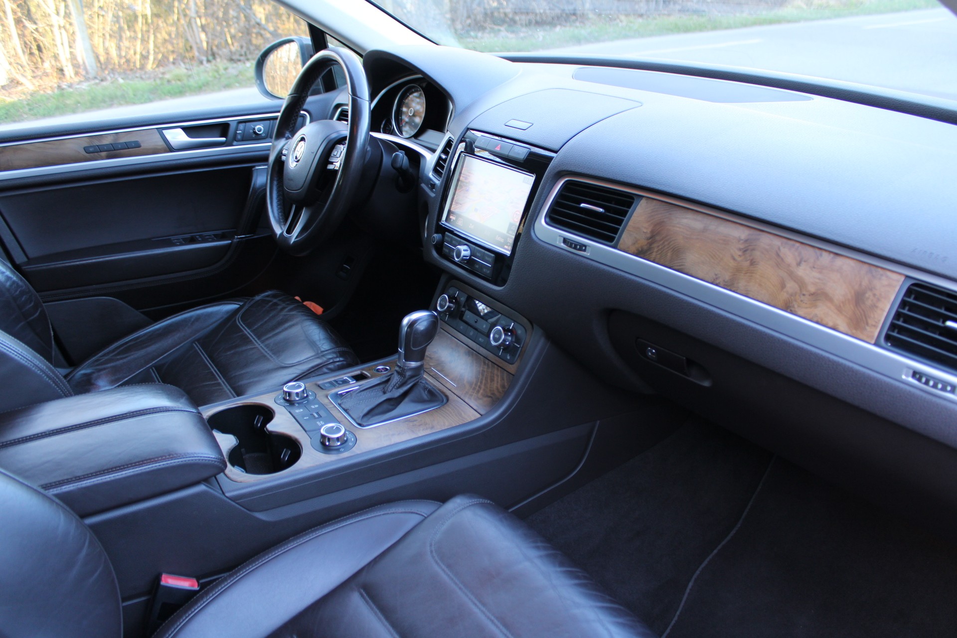 VW Touareg 3.0 TDI BlueMotion Technology Tiptronic-image-5
