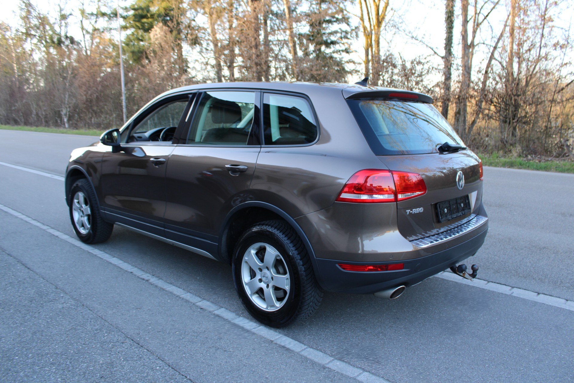 VW Touareg 3.0 TDI BlueMotion Technology Tiptronic-image-1