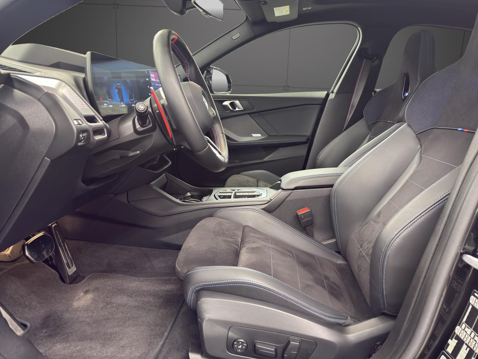 BMW M235i xDrive Gran Coupé M Sport-image-6