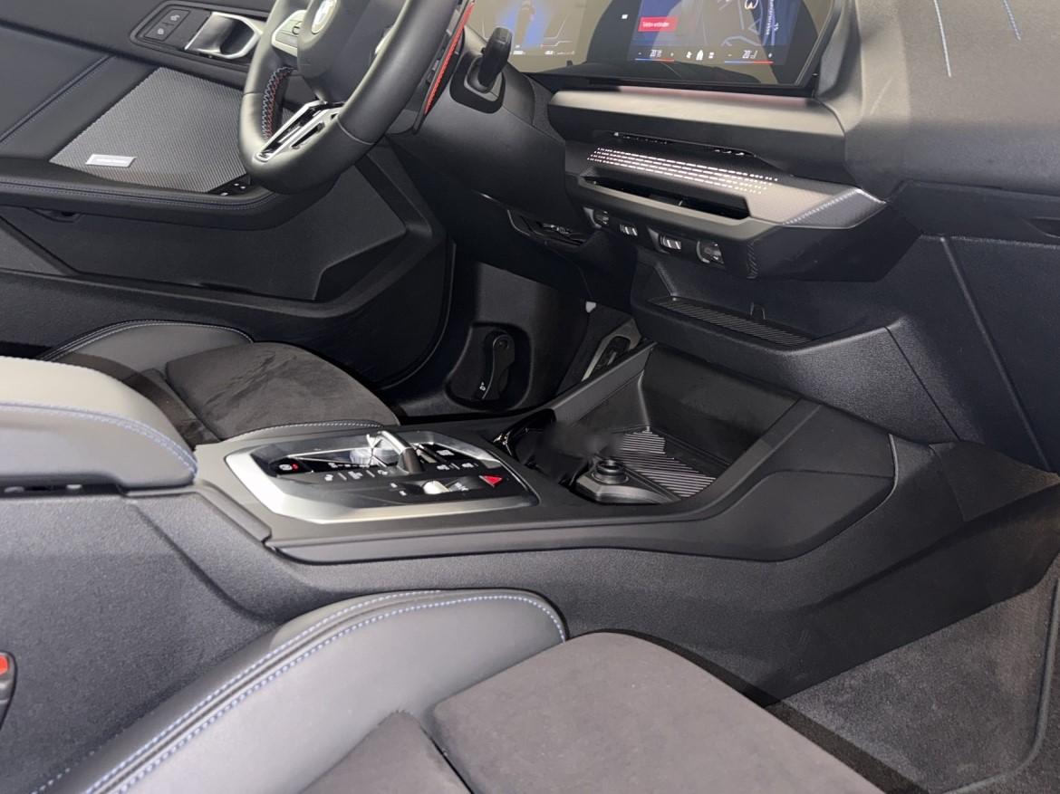 BMW M235i xDrive Gran Coupé M Sport-image-21