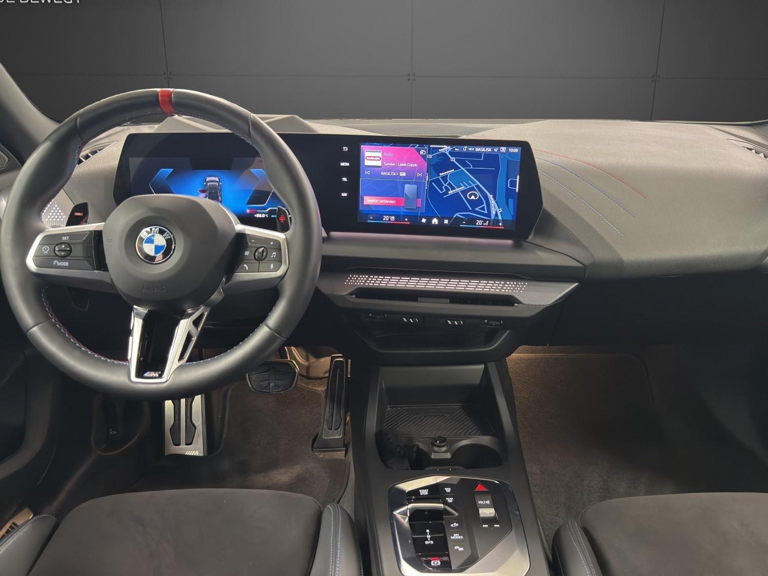 BMW M235i xDrive Gran Coupé M Sport-image-7