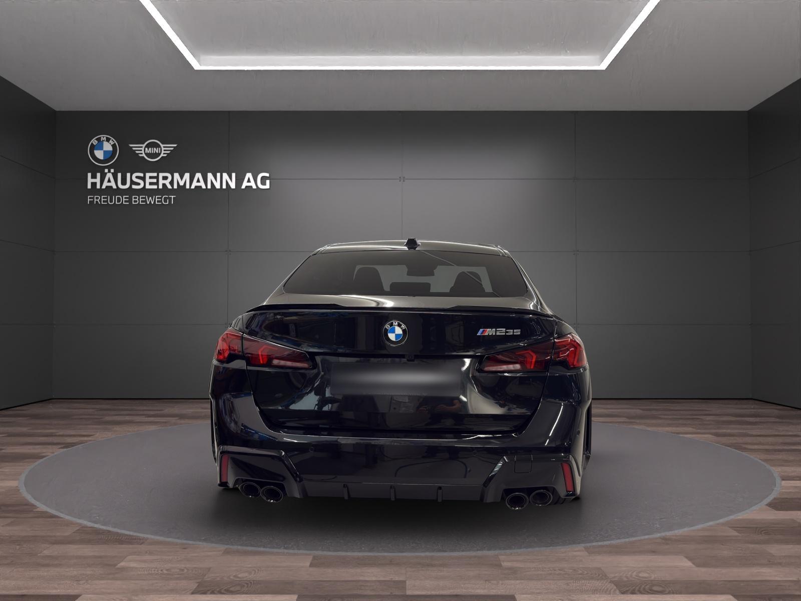 BMW M235i xDrive Gran Coupé M Sport-image-5