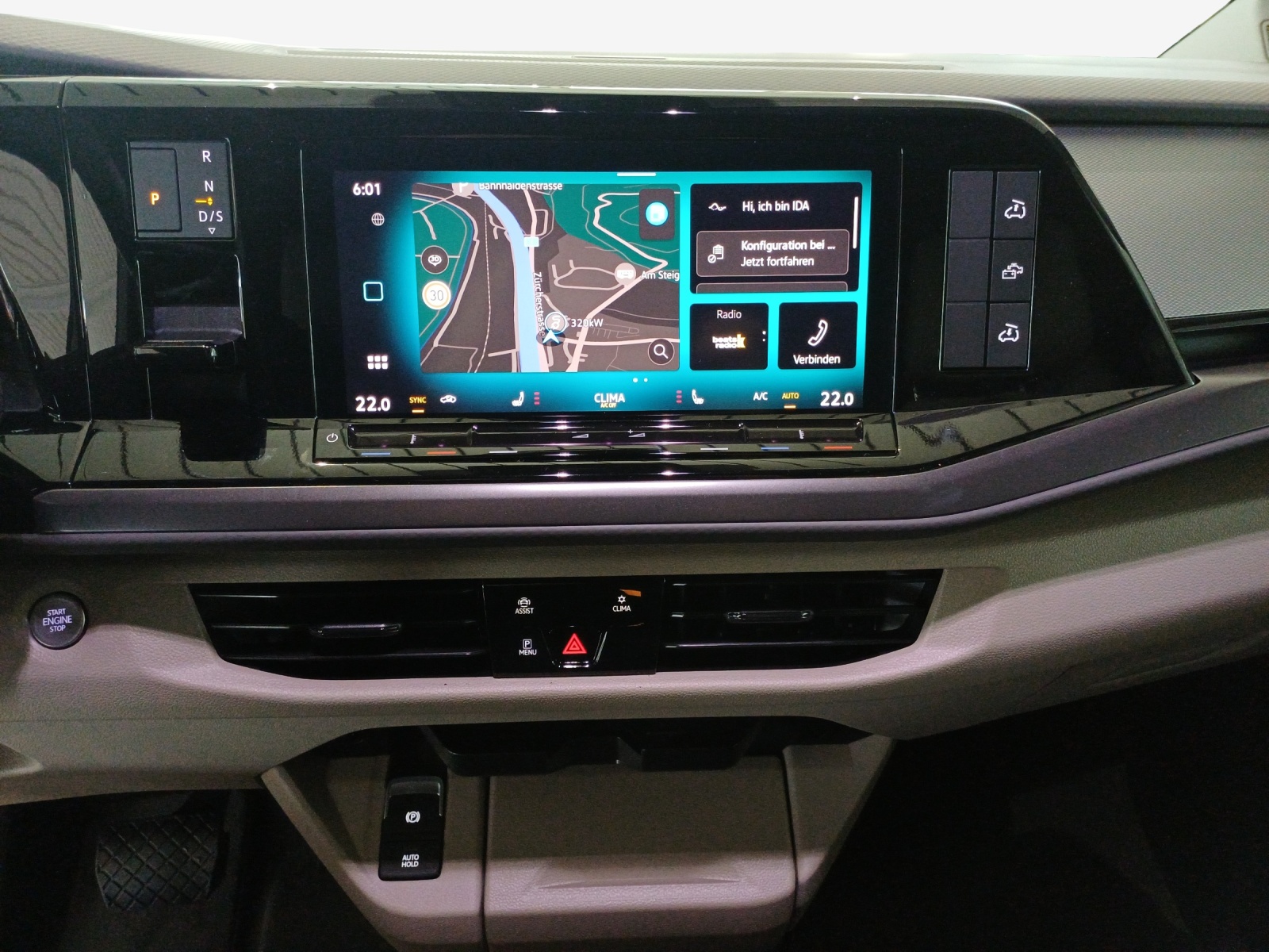 VW California 2.0 TSI Beach Tour-image-10