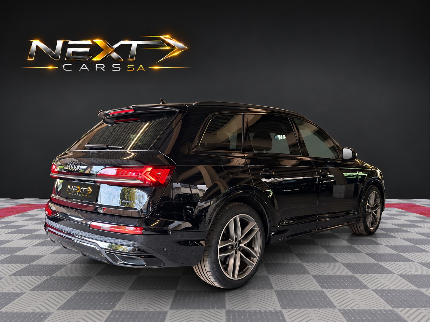AUDI Q7 55 TFSI e quattro PHEV S line tiptronic-showroom-element-3