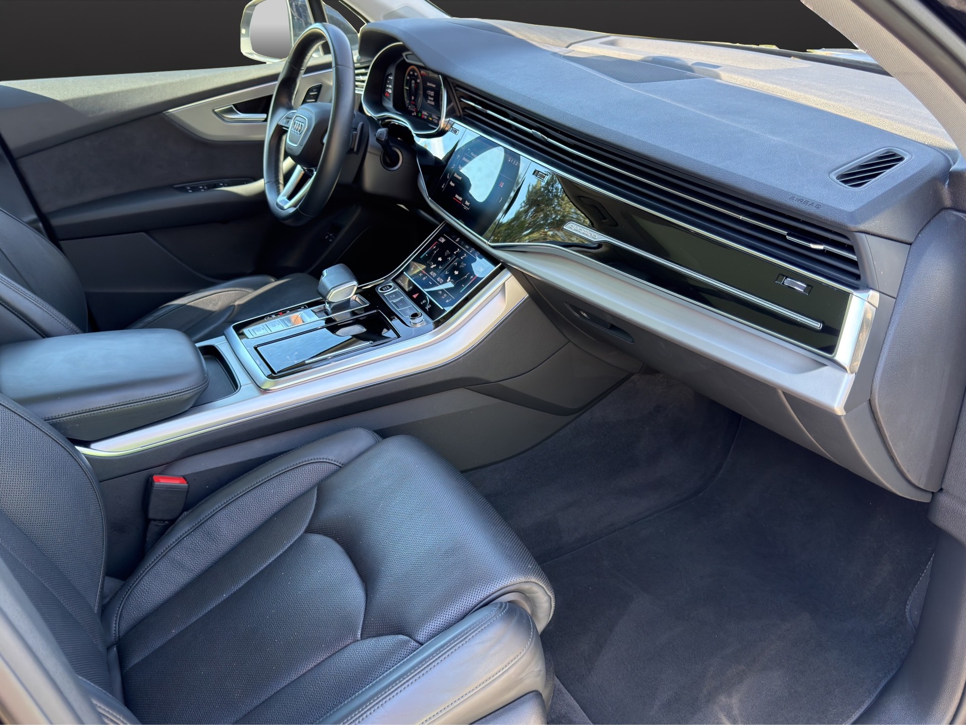 AUDI Q7 55 TFSI e quattro PHEV S line tiptronic-image-10