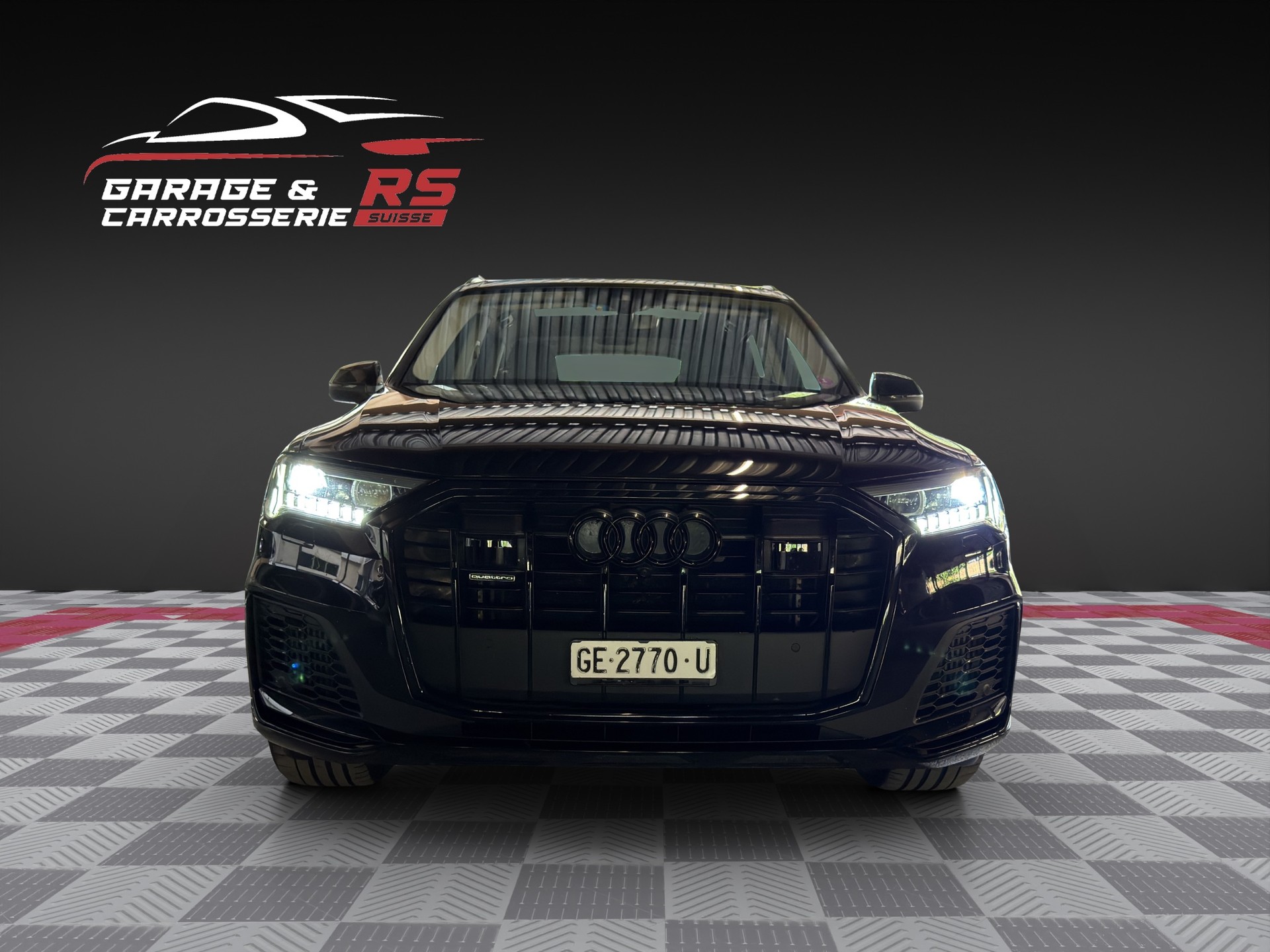 AUDI Q7 55 TFSI e quattro PHEV S line tiptronic-image-5