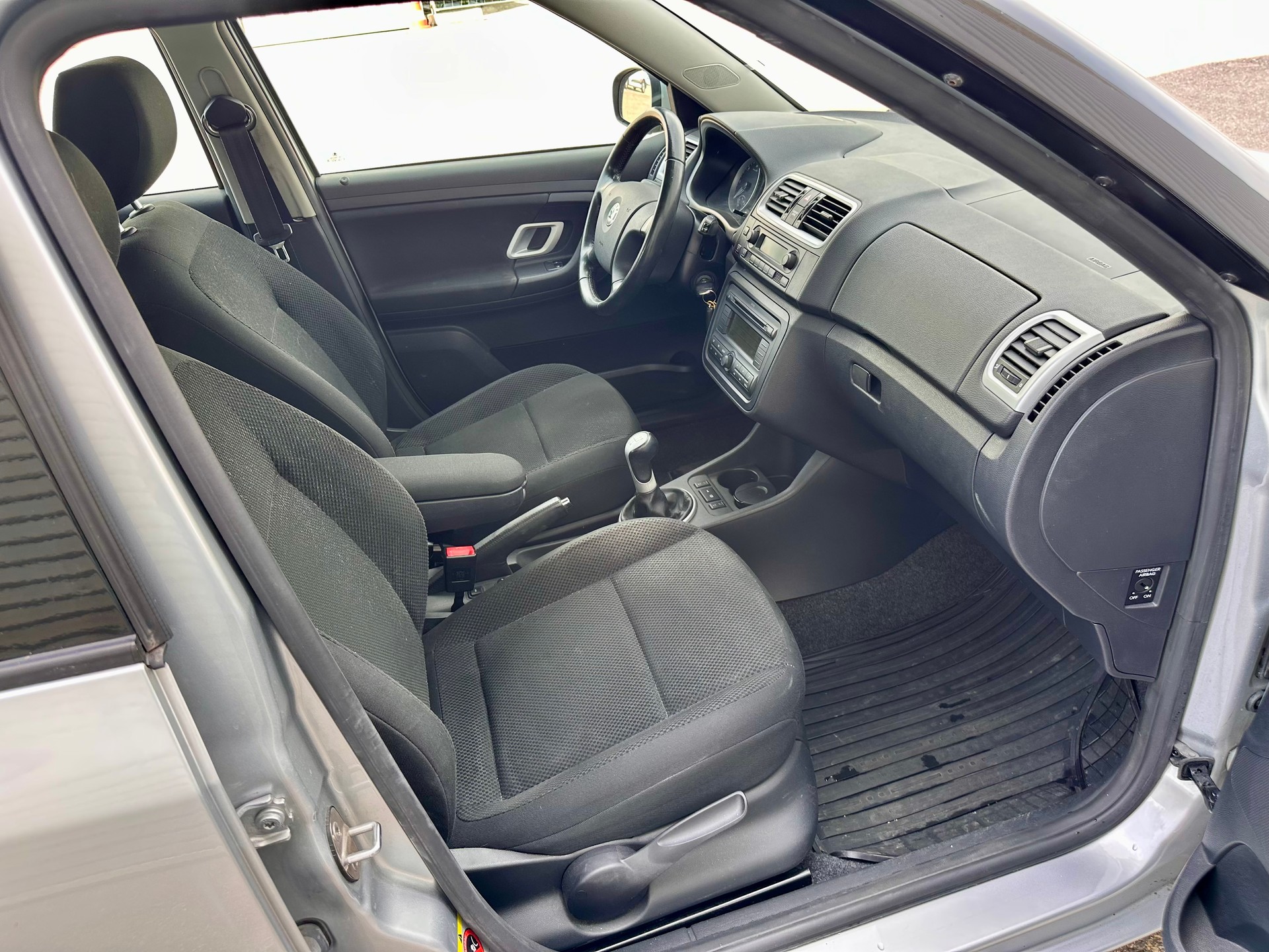 SKODA Fabia 1.4 TDI GreenLine-image-10