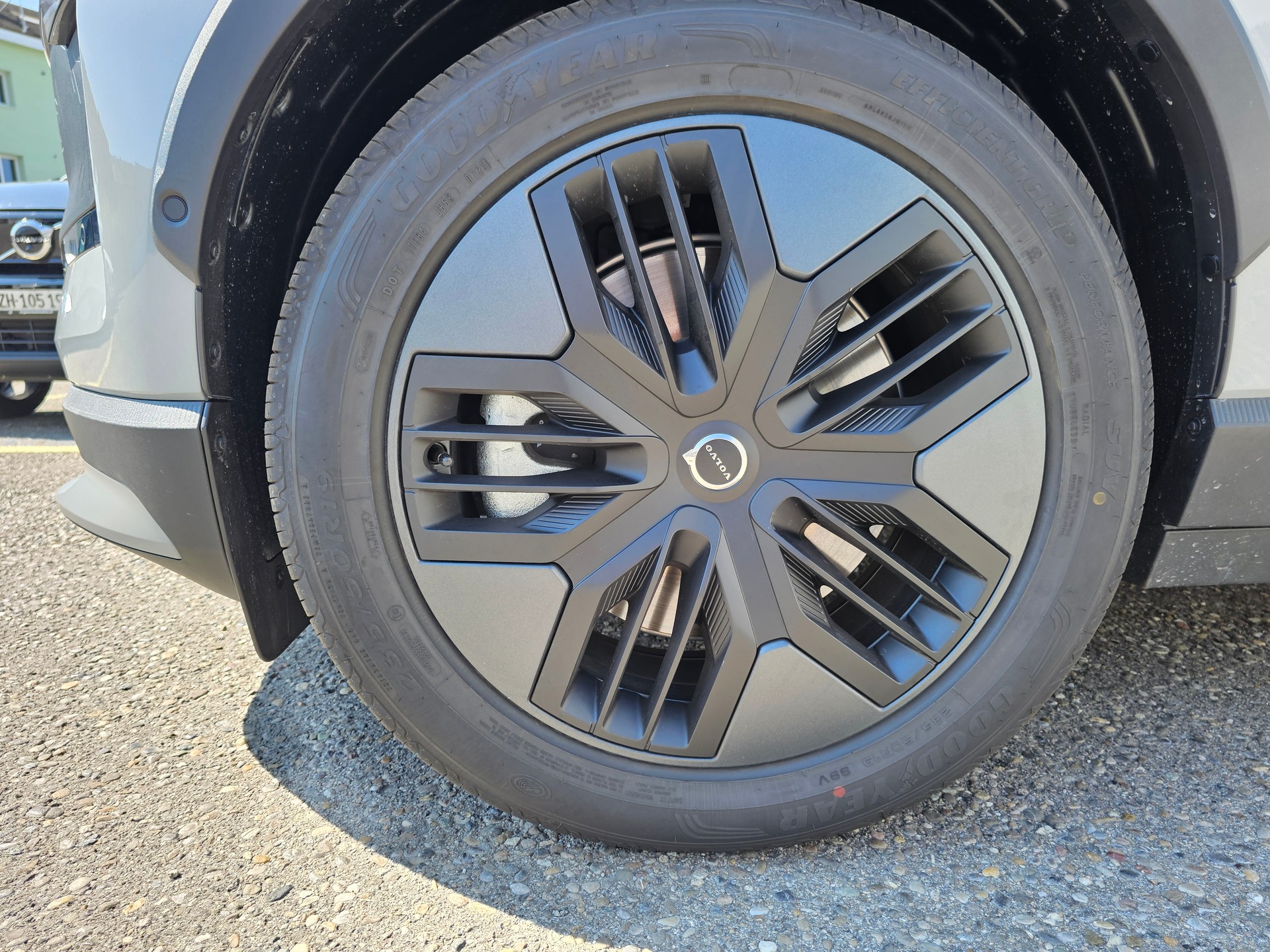 VOLVO EX30 CC E60 Twin Performance AWD-image-5