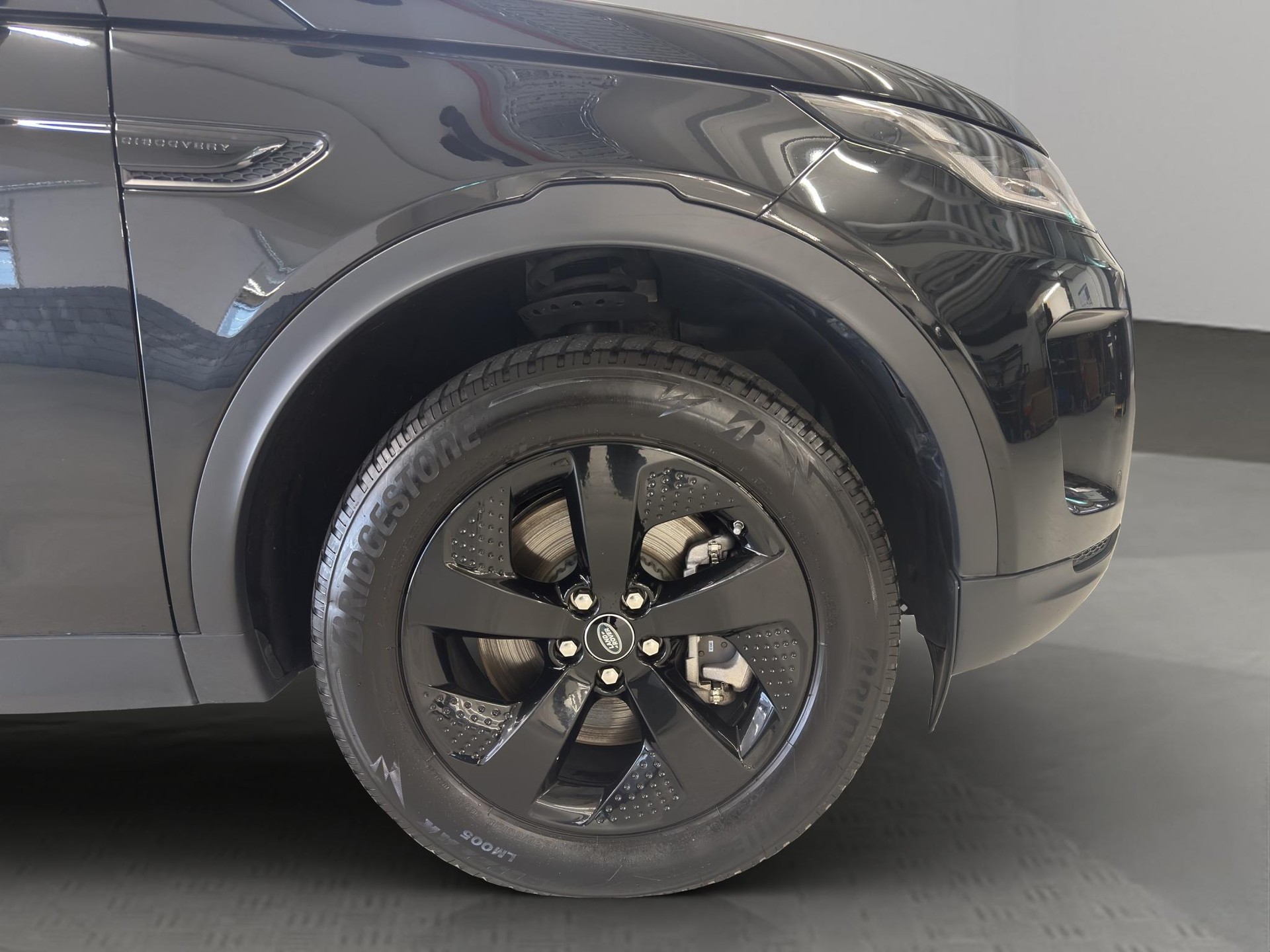 LAND ROVER Discovery Sport 2.0 SD4 200 SE-image-10