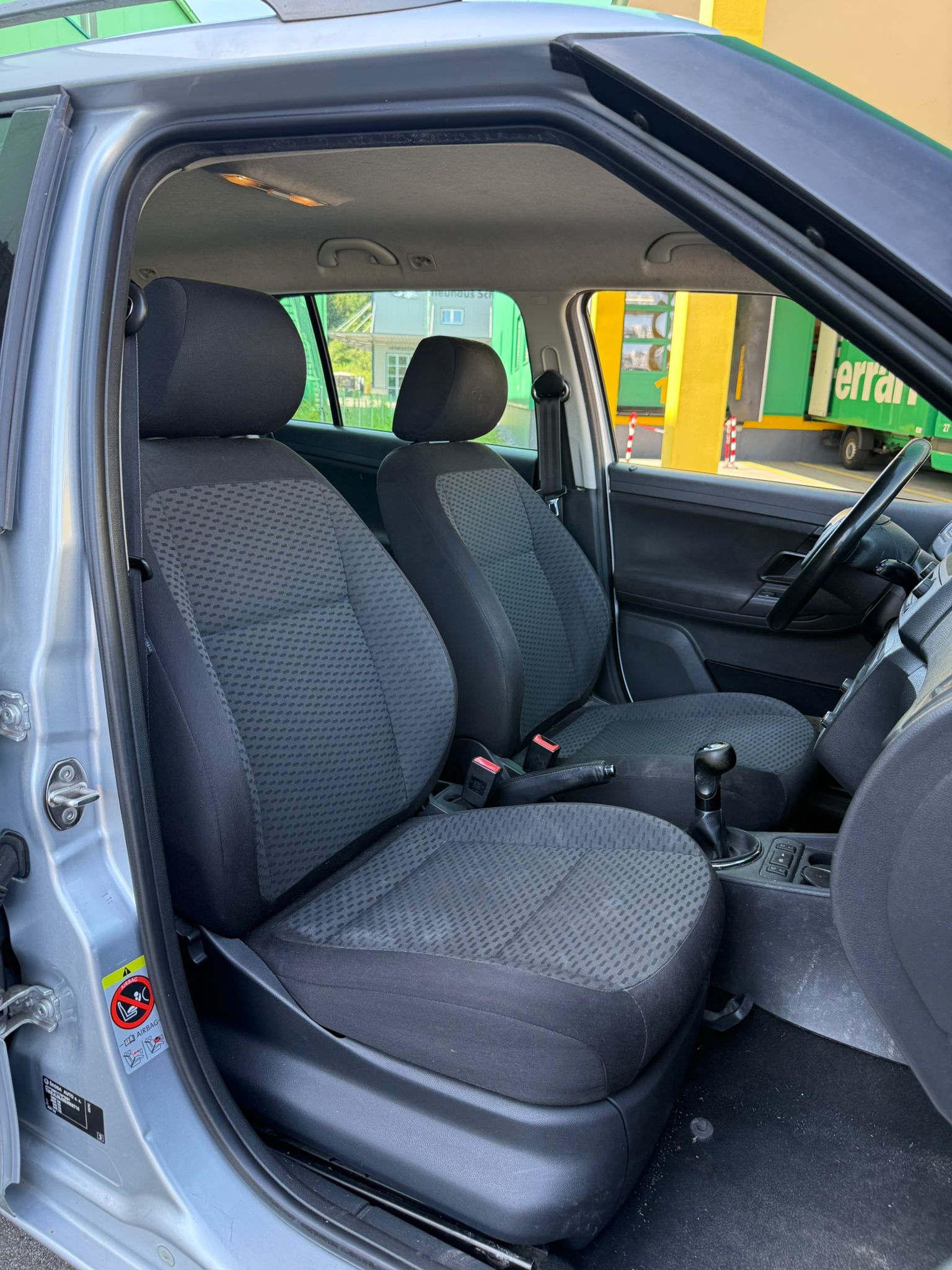 SKODA Fabia 1.6 TDI Ambiente-image-10