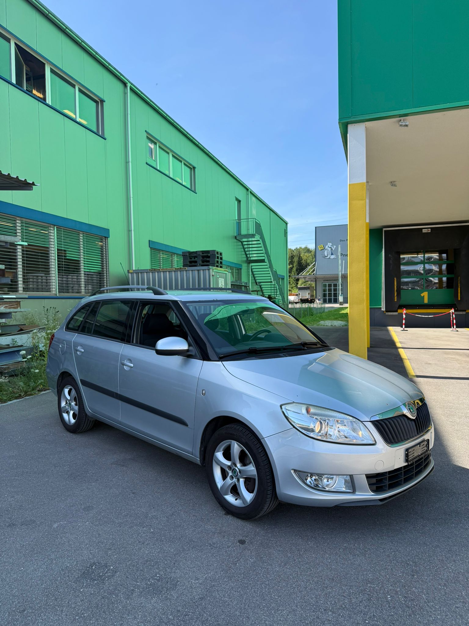 SKODA Fabia 1.6 TDI Ambiente-image-0