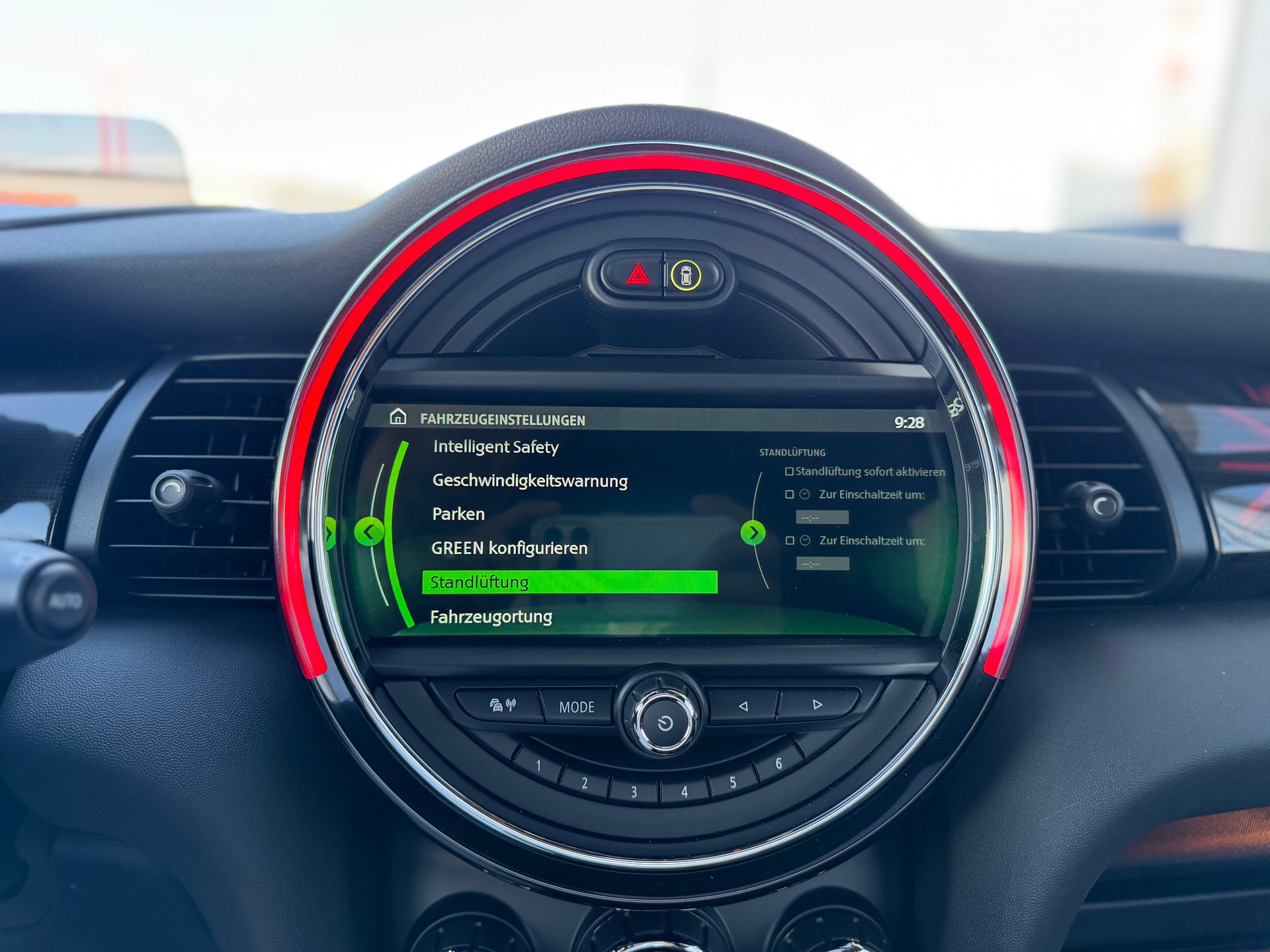 MINI Cooper King's Cross Steptronic DKG-image-11