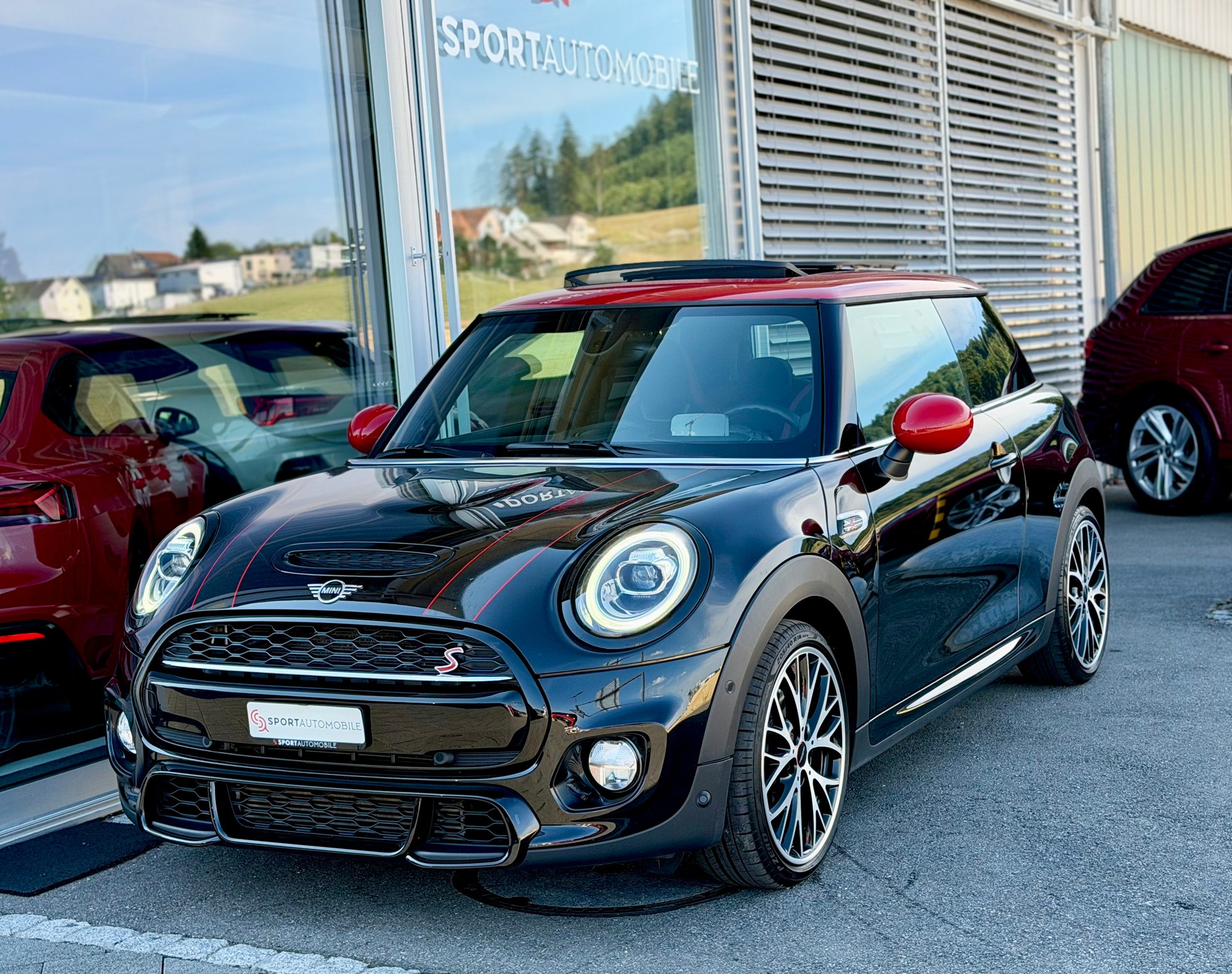 MINI Cooper King's Cross Steptronic DKG-showroom-element-2