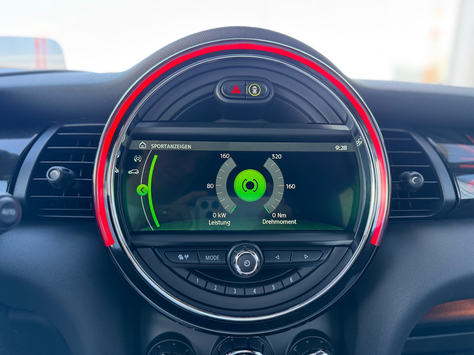 MINI Cooper King's Cross Steptronic DKG-image-12