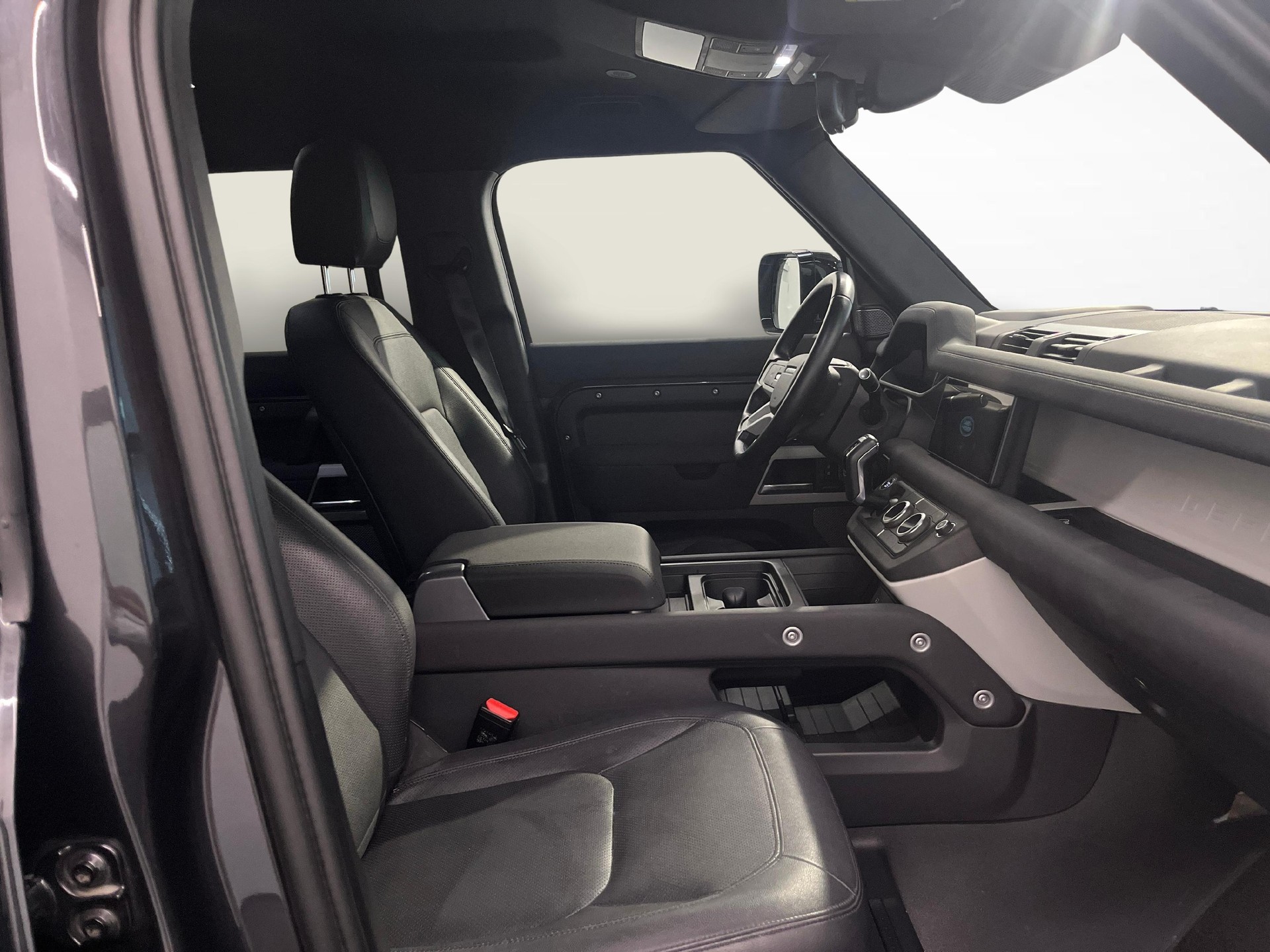 LAND ROVER Defender 110 3.0 D I6 S-image-9