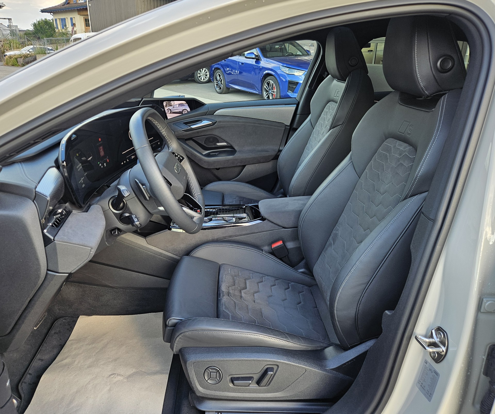 AUDI A6 Sportback e-tron quattro S-Line Tech pro mit traumhafter Ausstattung!-image-7