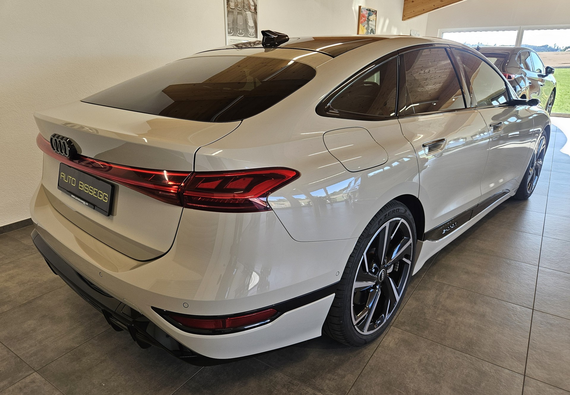 AUDI A6 Sportback e-tron quattro S-Line Tech pro mit traumhafter Ausstattung!-image-8