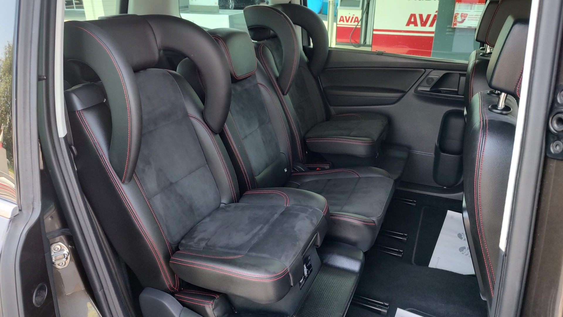 SEAT Alhambra 2.0TDI Hola FR DSG-image-13