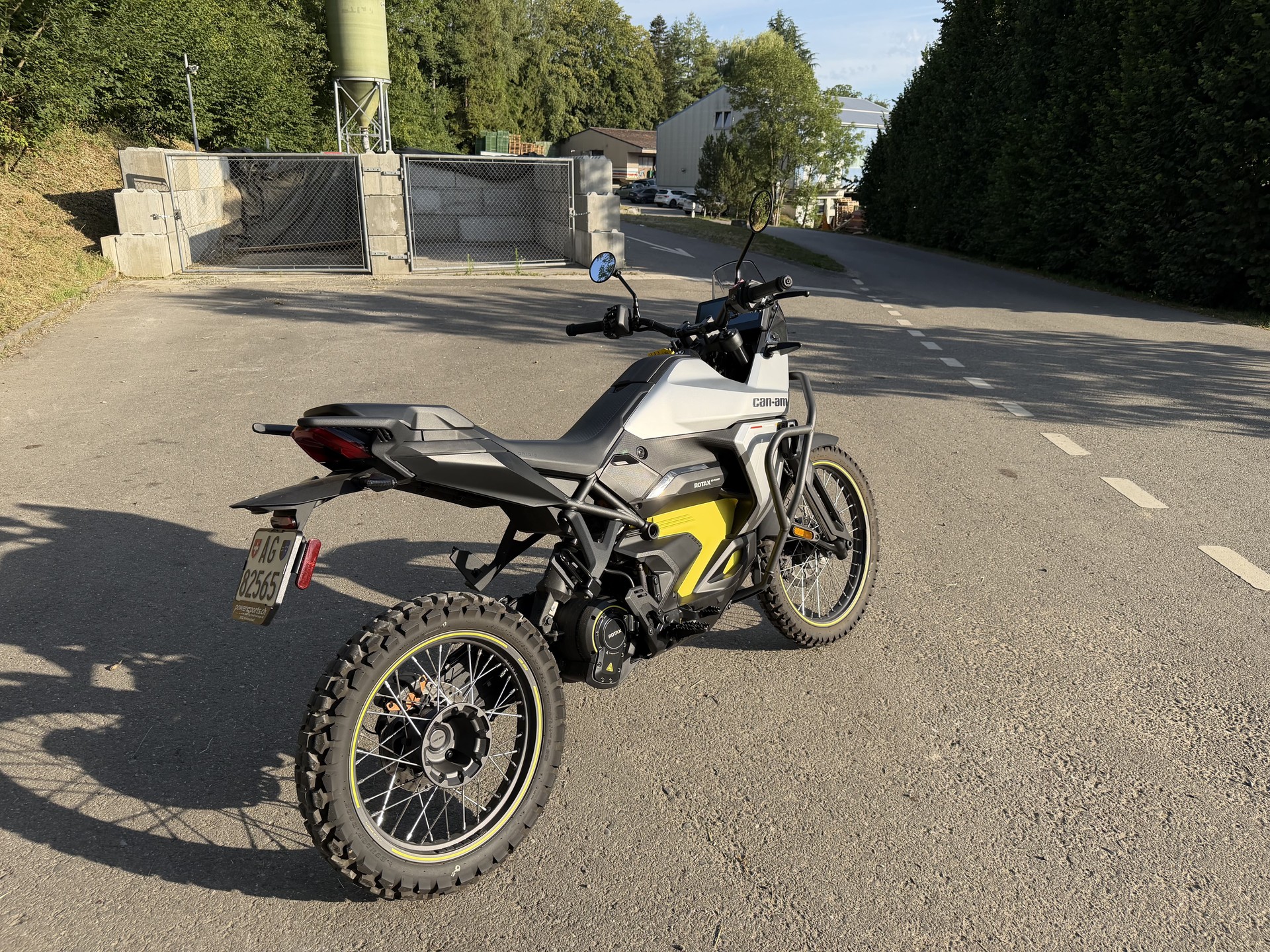 CAN-AM Origin 73 35kW-showroom-element-3