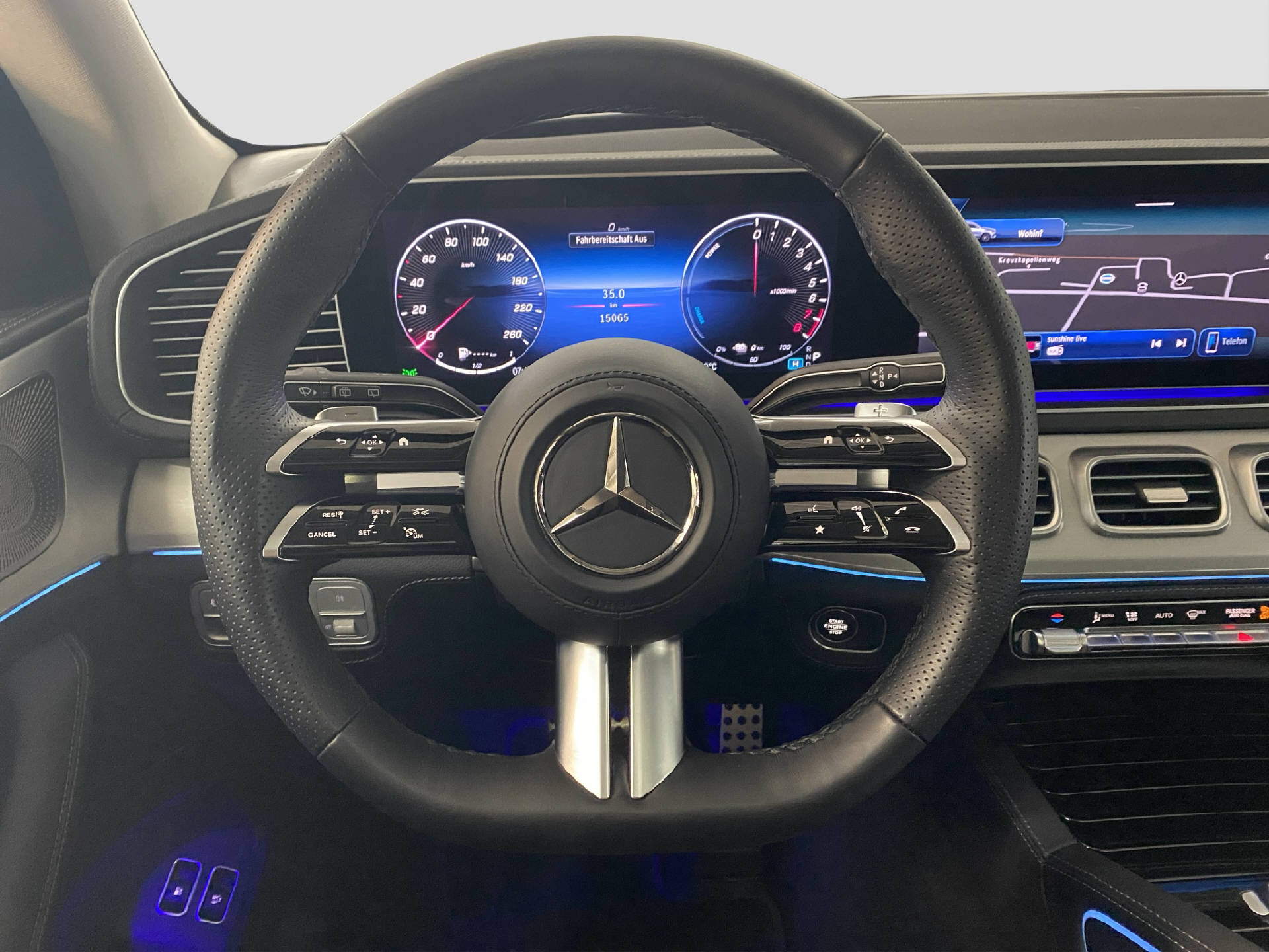 MERCEDES-BENZ GLE 400 e EQ Star AMG Line-image-9