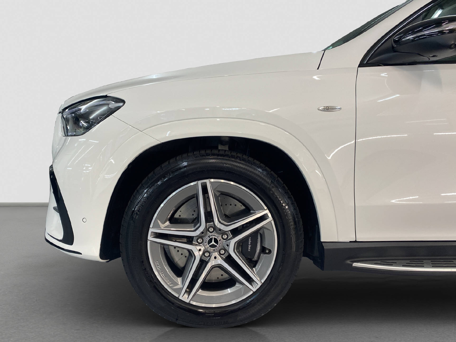 MERCEDES-BENZ GLE 400 e EQ Star AMG Line-image-6