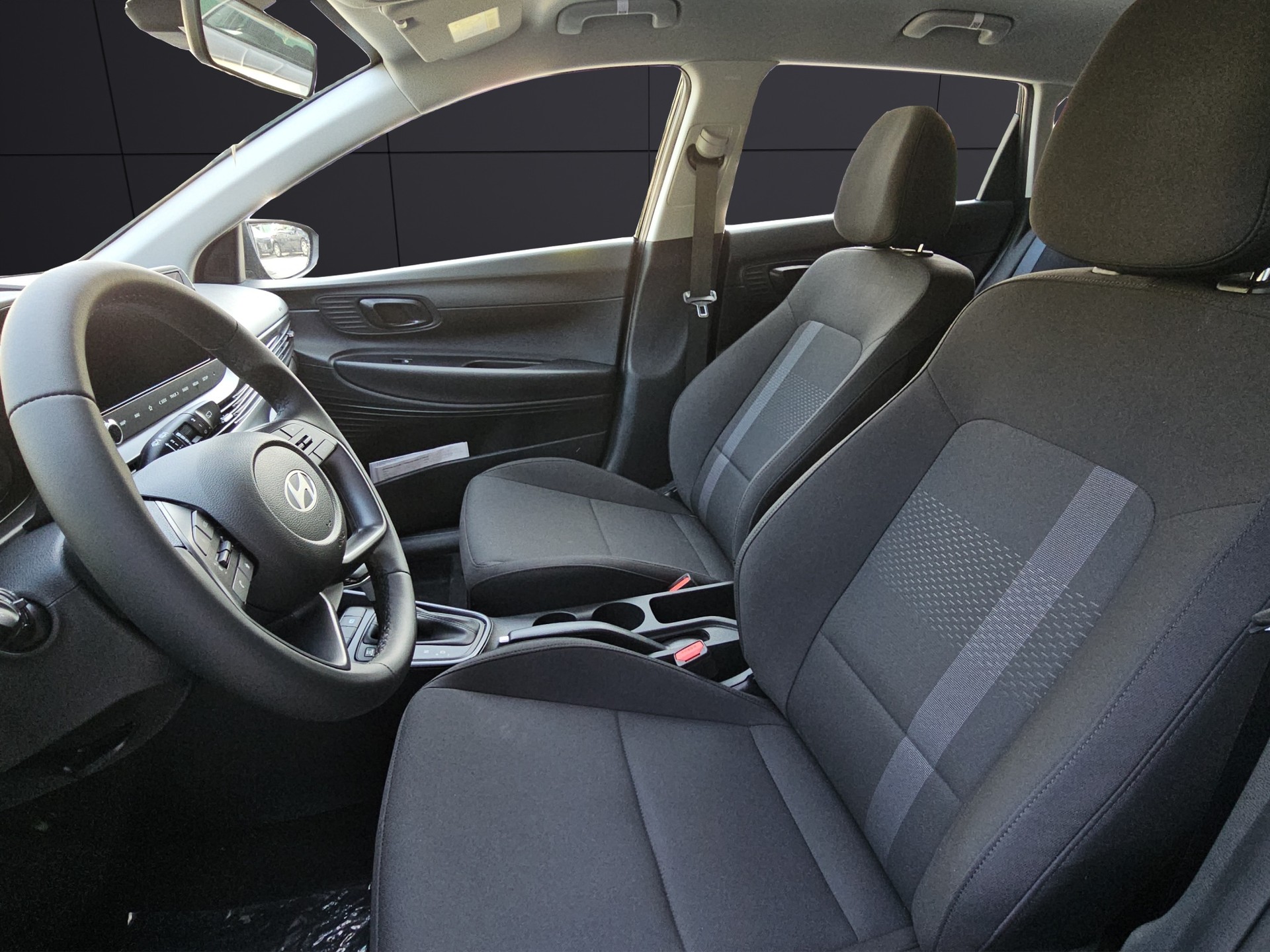 HYUNDAI i20 1.0 T-GDi Origo-image-9