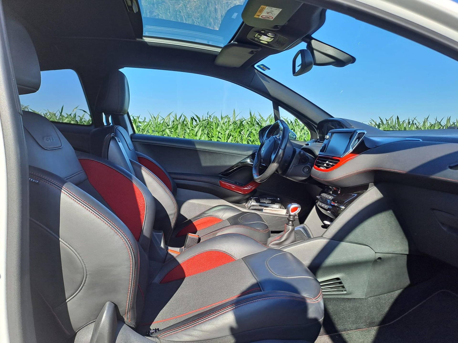 PEUGEOT 1.6 Turbo GTi-image-3