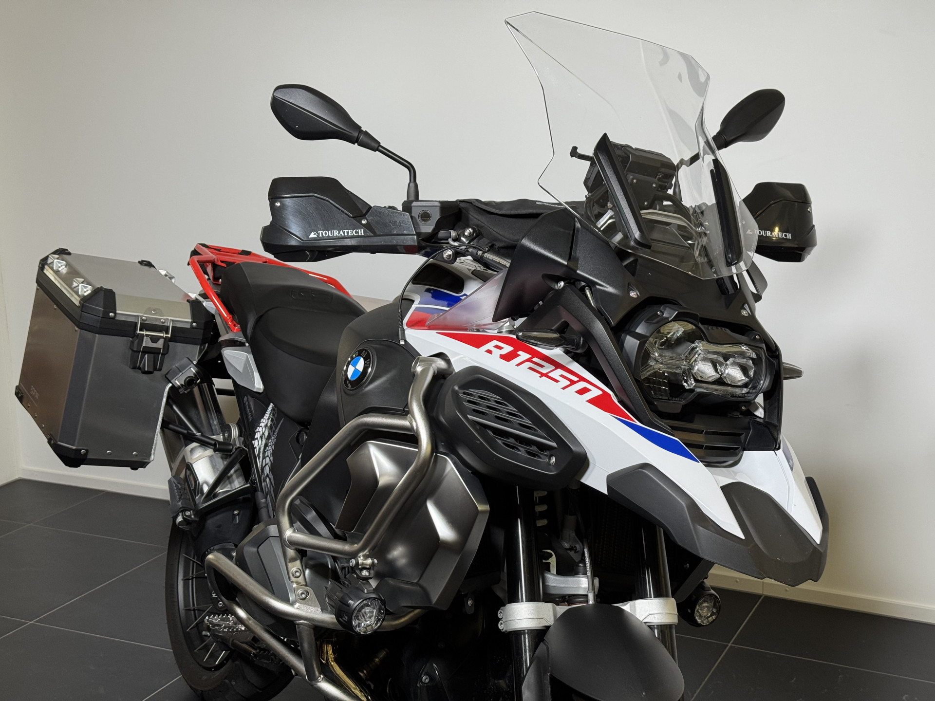 BMW R 1250 GS Adventure Rallye-showroom-element-3